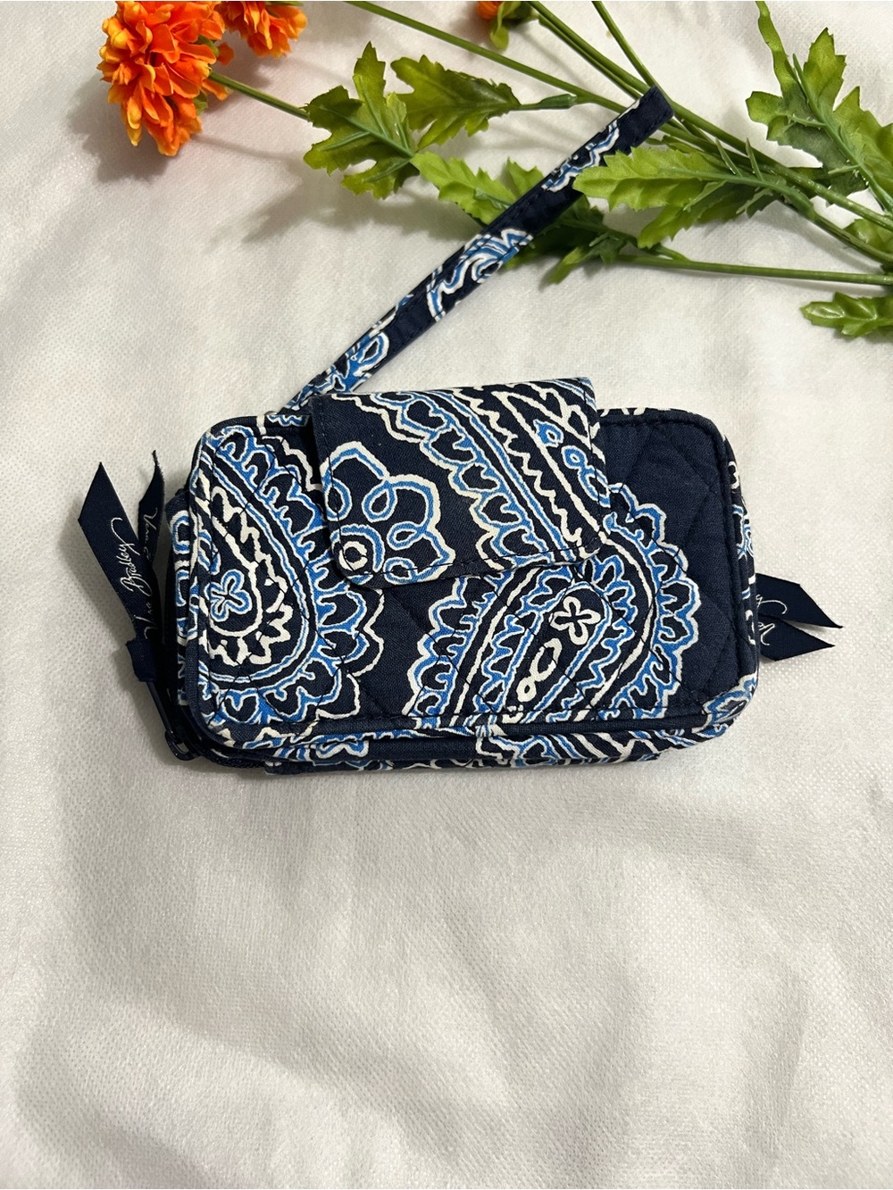 Vera Bradley Navy Blue Paisley Quilted Wristlet Wallet